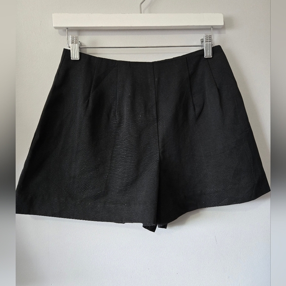 KATE SPADE Saturday Black Cotton Shorts. Size 2 - Picture 2 of 15